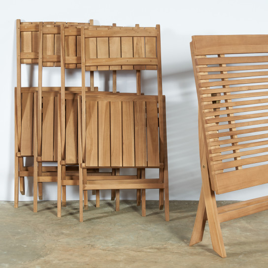 Conjunto de mesa de jardín de teca y  sillas plegables