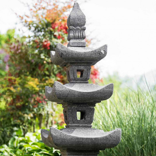 Linterna japonesa pagoda de piedra de lava 1,10 m