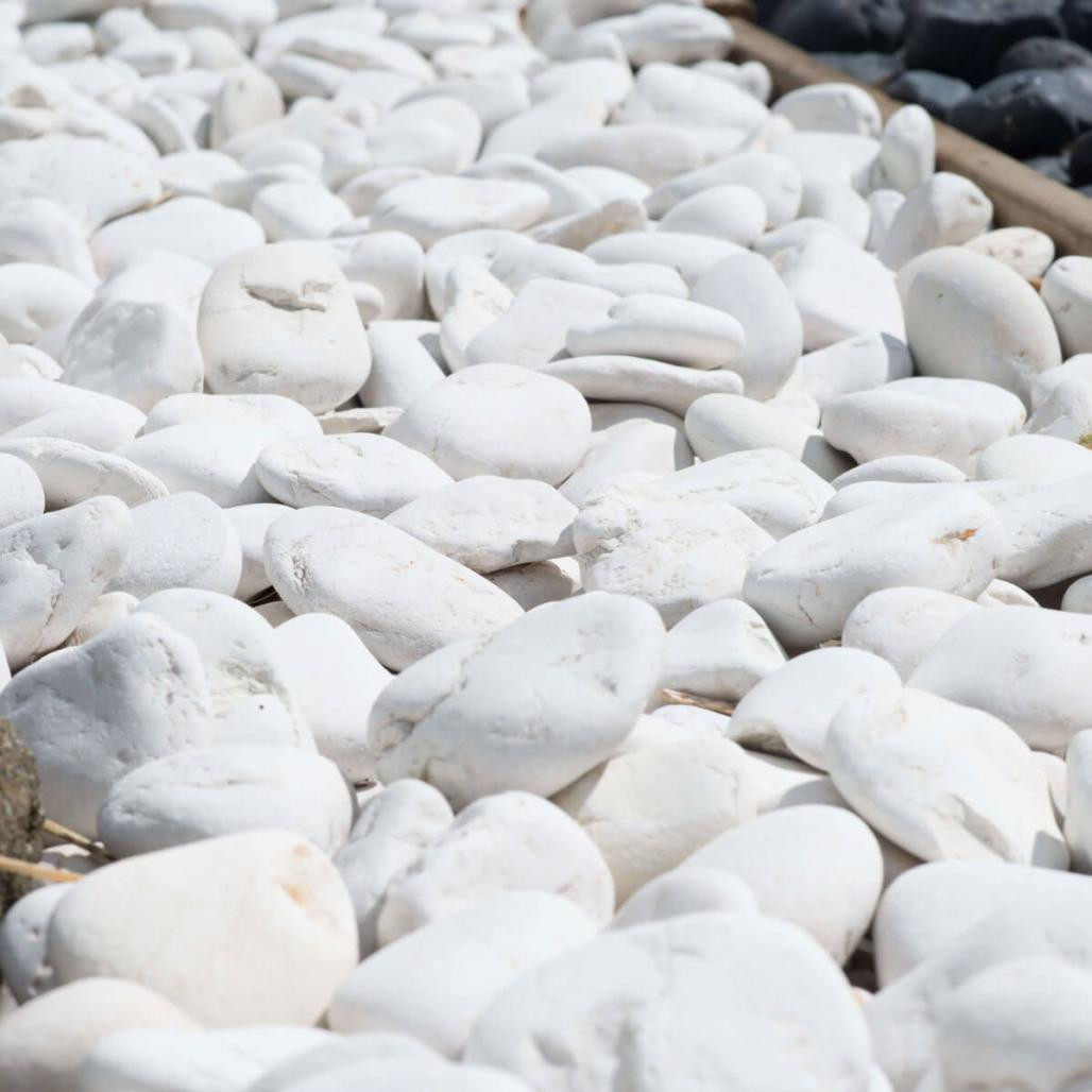 5 bolsas de piedras blancas de 10 kg