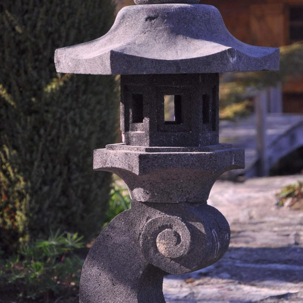 Linterna japonesa de piedra de lava 90 cm làmpara jardàn terraza Linterna japonesa de piedra de lava 90 cm làmpara jardàn terraza