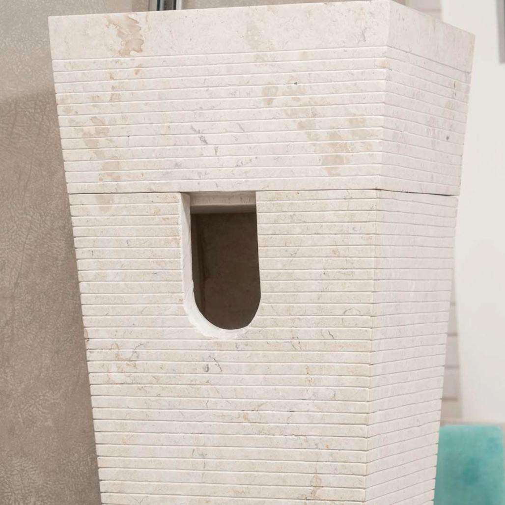 Lavabo de pie piramidal de piedra para cuarto de baño Guiza crema Lavabo de pie piramidal de piedra para cuarto de baño Guiza crema