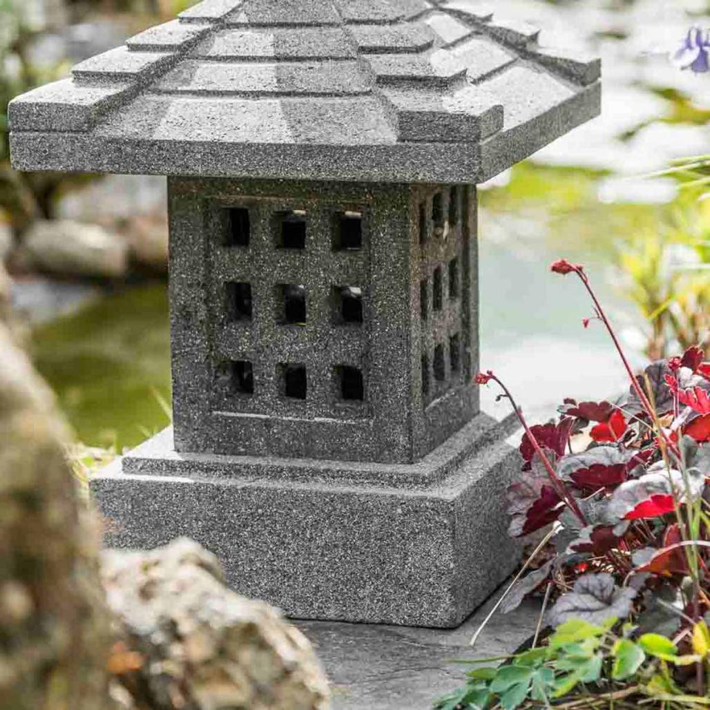 Linterna japonesa piedra de lava 55 cm