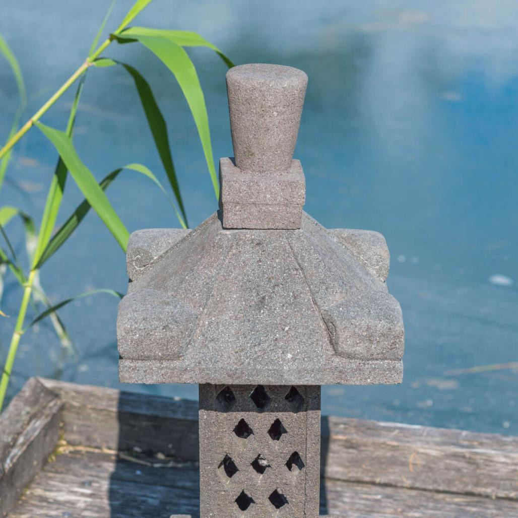 Làmpara japonesa de piedra de lava 75 cm Làmpara japonesa de piedra de lava 75 cm