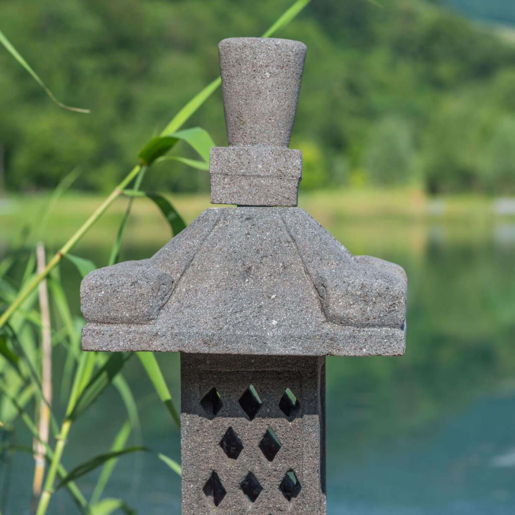Làmpara japonesa de piedra de lava 75 cm Làmpara japonesa de piedra de lava 75 cm