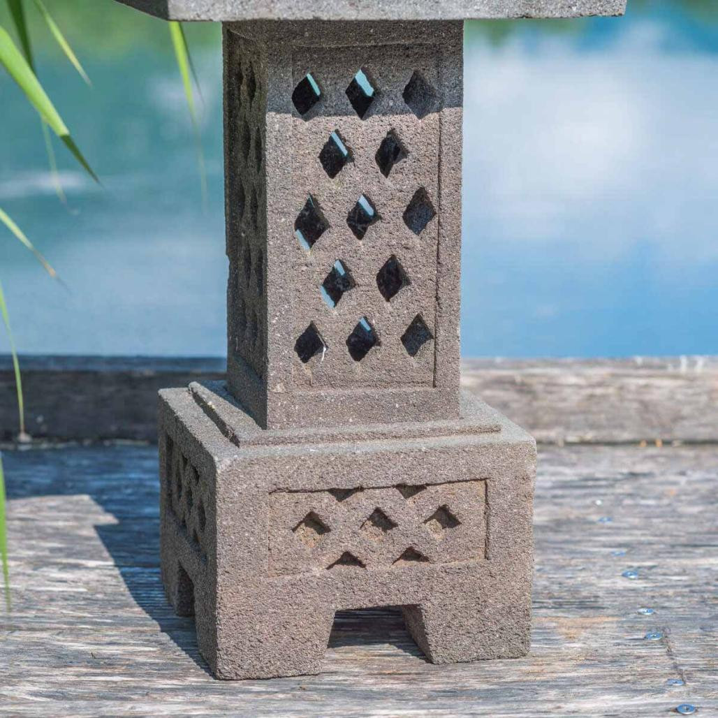 Làmpara japonesa de piedra de lava 75 cm Làmpara japonesa de piedra de lava 75 cm