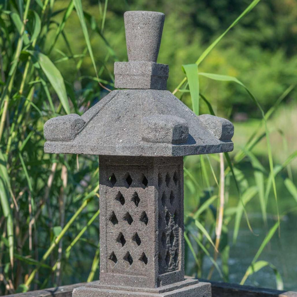 Làmpara japonesa de piedra de lava 75 cm Làmpara japonesa de piedra de lava 75 cm