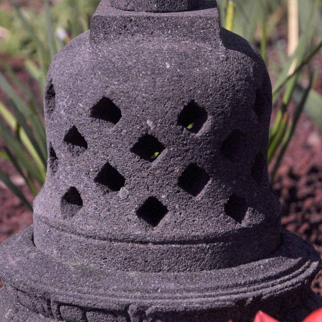 Làmpara estupa borobudur de piedra de lava 45 cm Làmpara estupa borobudur de piedra de lava 45 cm