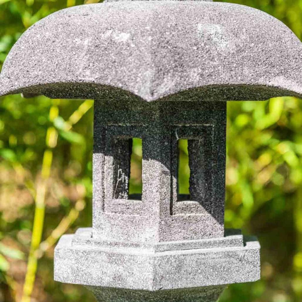 Linterna japonesa pagoda zen de piedra de lava 90 cm Linterna japonesa pagoda zen de piedra de lava 90 cm