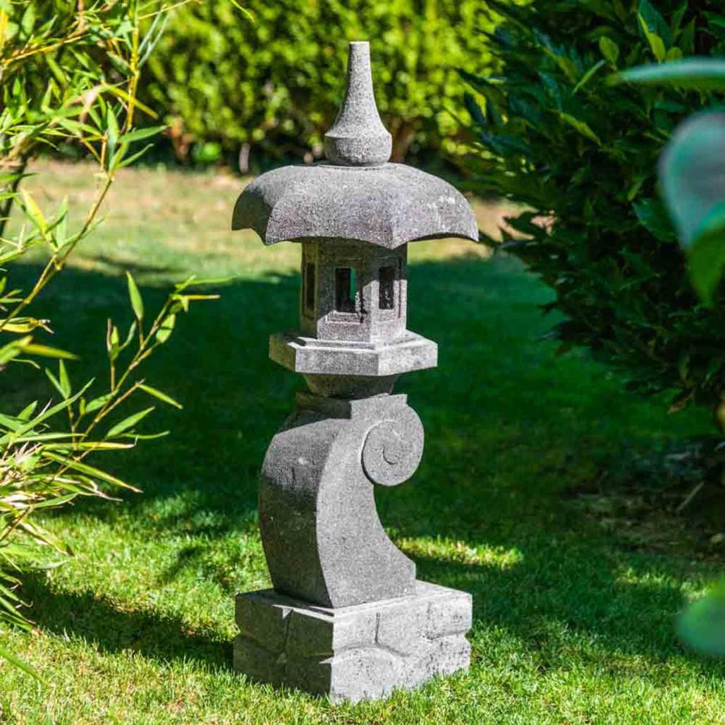 Linterna japonesa pagoda zen de piedra de lava 90 cm Linterna japonesa pagoda zen de piedra de lava 90 cm