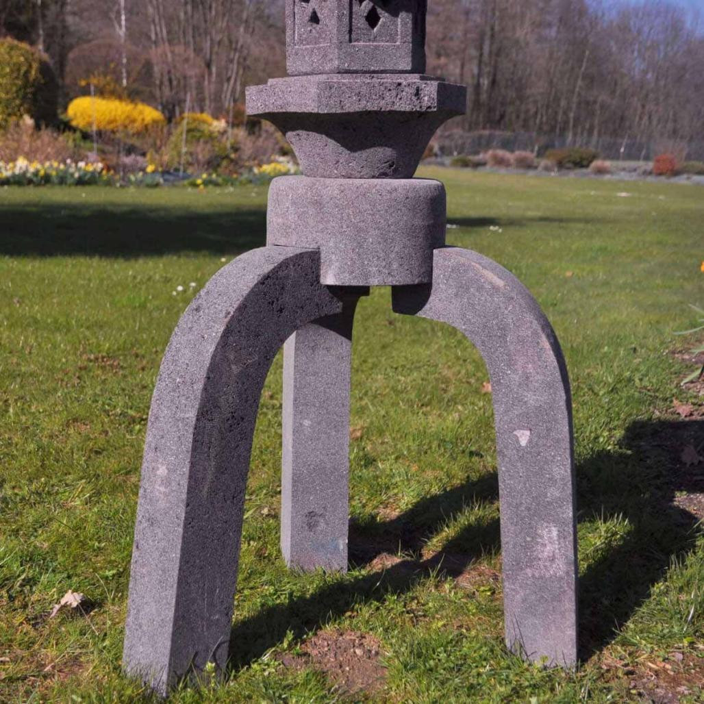 Linterna japonesa pagoda de piedra de lava 1,20 m
