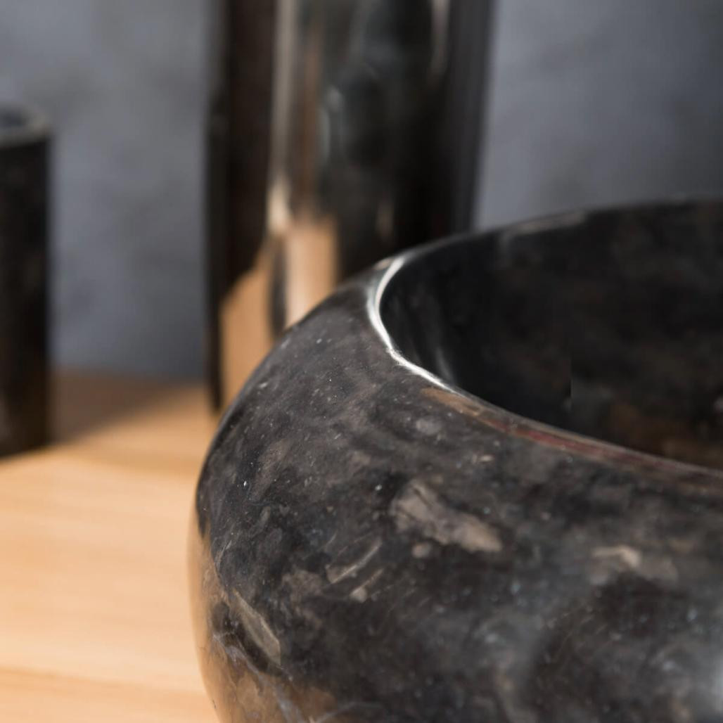 Lavabo sobre encimera grande de mármol murano color negro Lavabo sobre encimera grande de mármol murano color negro