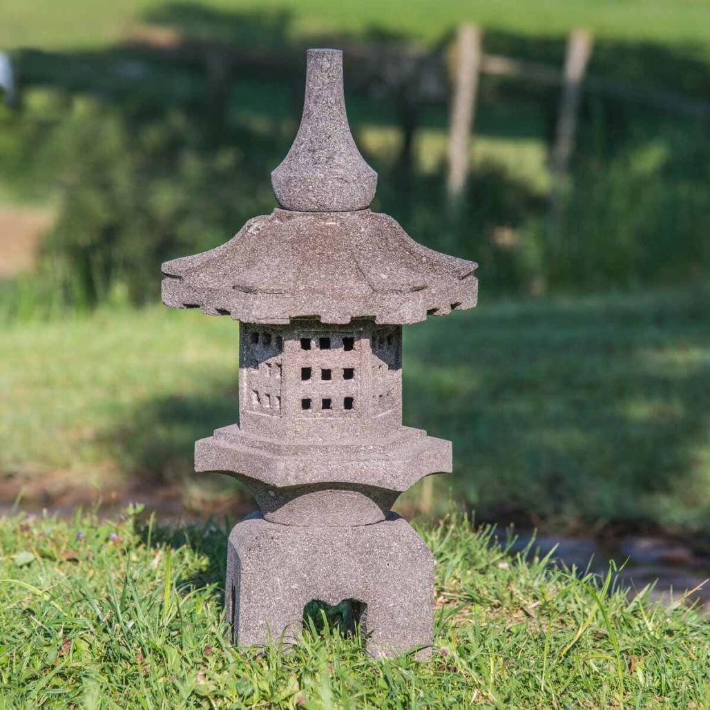 Linterna japonesa toro de piedra de lava 55 cm