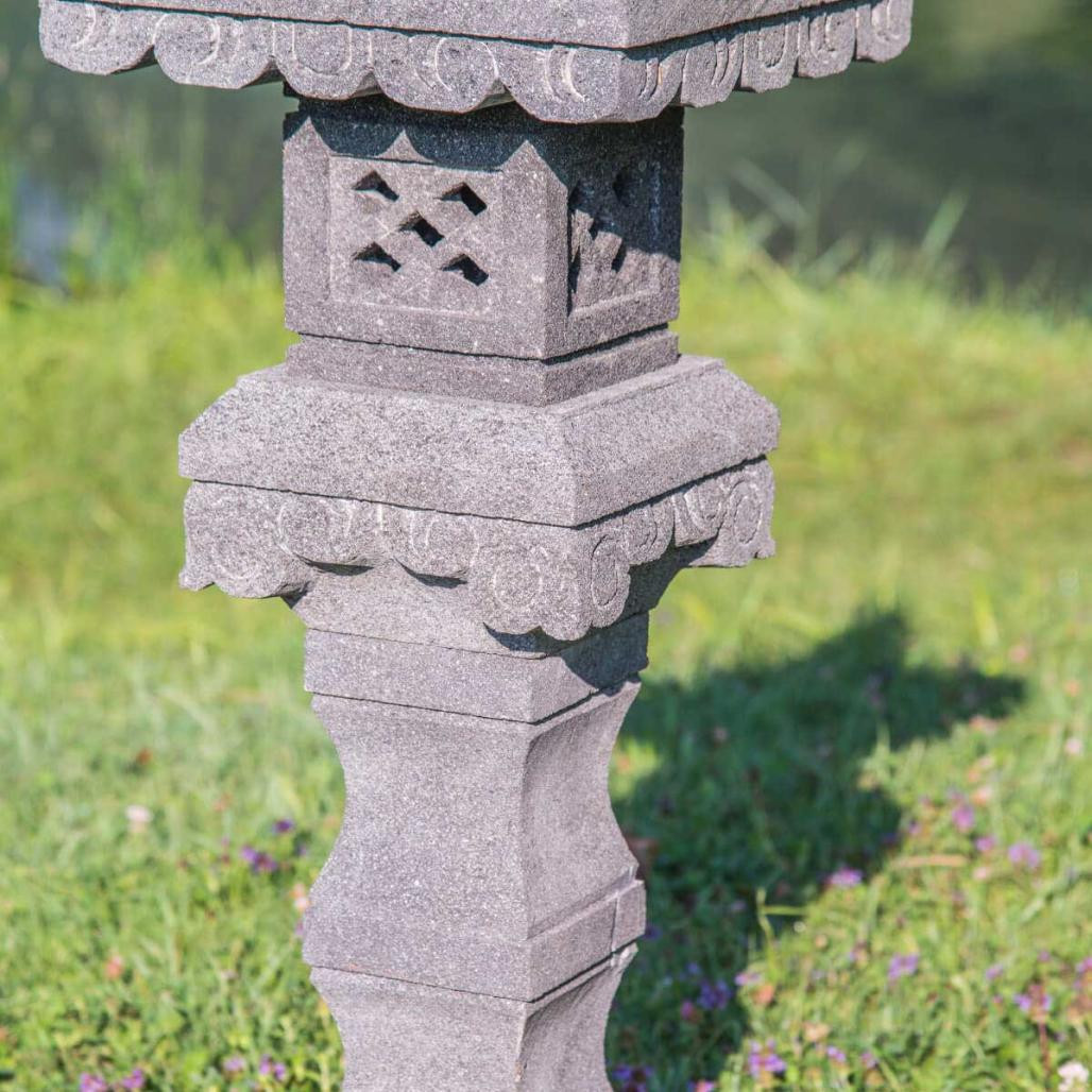 Làmpara jardàn japonés piedra de lava 1,20 m Làmpara jardàn japonés piedra de lava 1,20 m