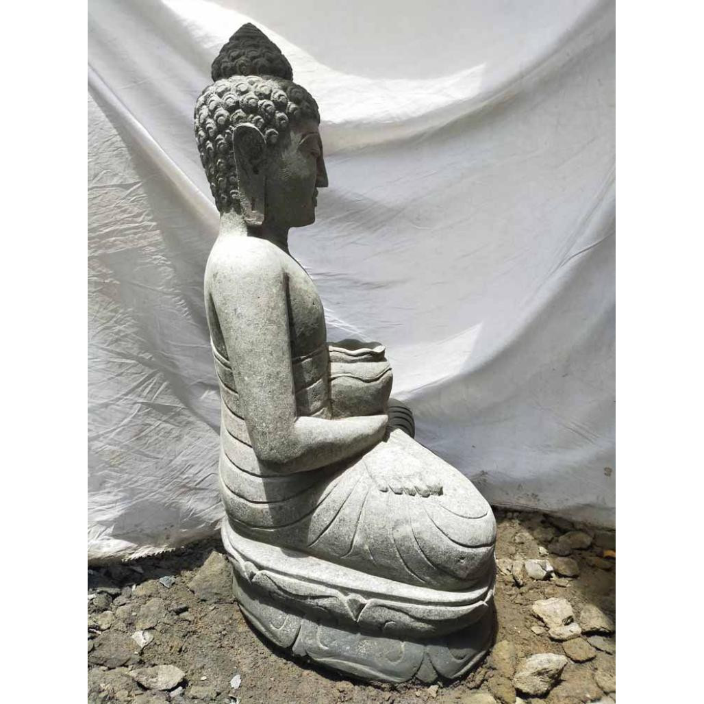 Estatua de buda de piedra volcànica en posición de ofrenda 1 m Estatua de buda de piedra volcànica en posición de ofrenda 1 m
