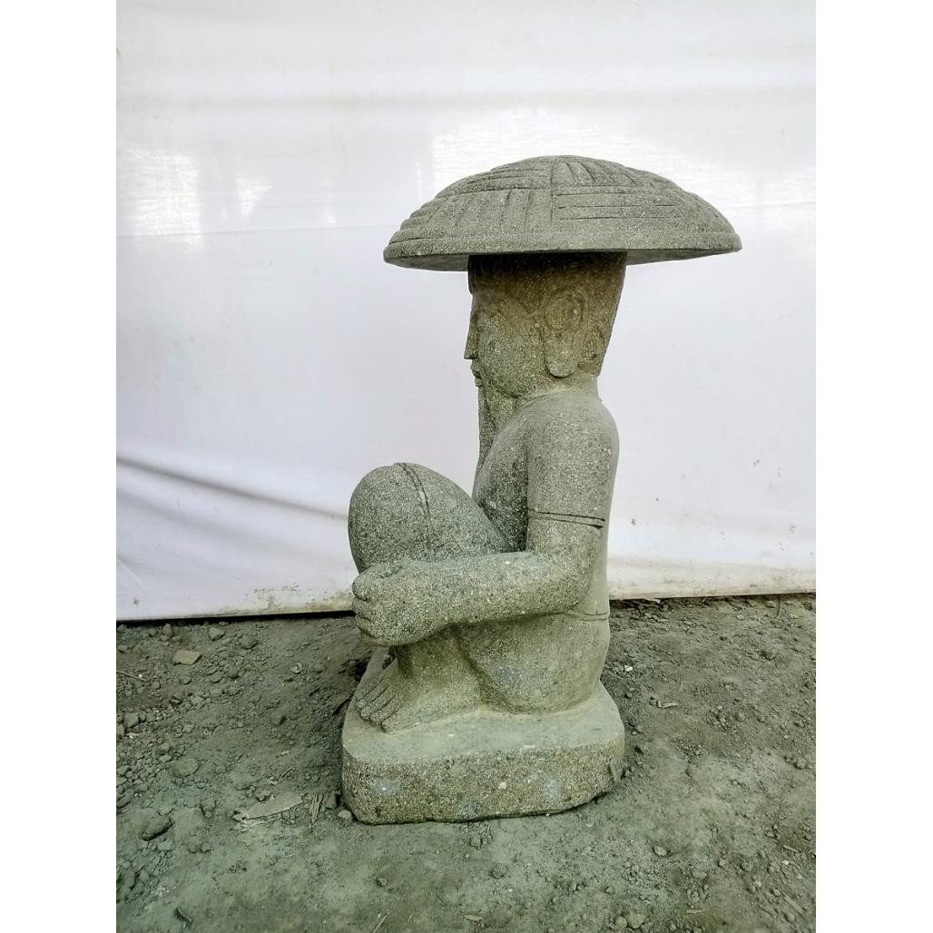 Estatua pescador japonés de piedra volcànica 80 cm Estatua pescador japonés de piedra volcànica 80 cm
