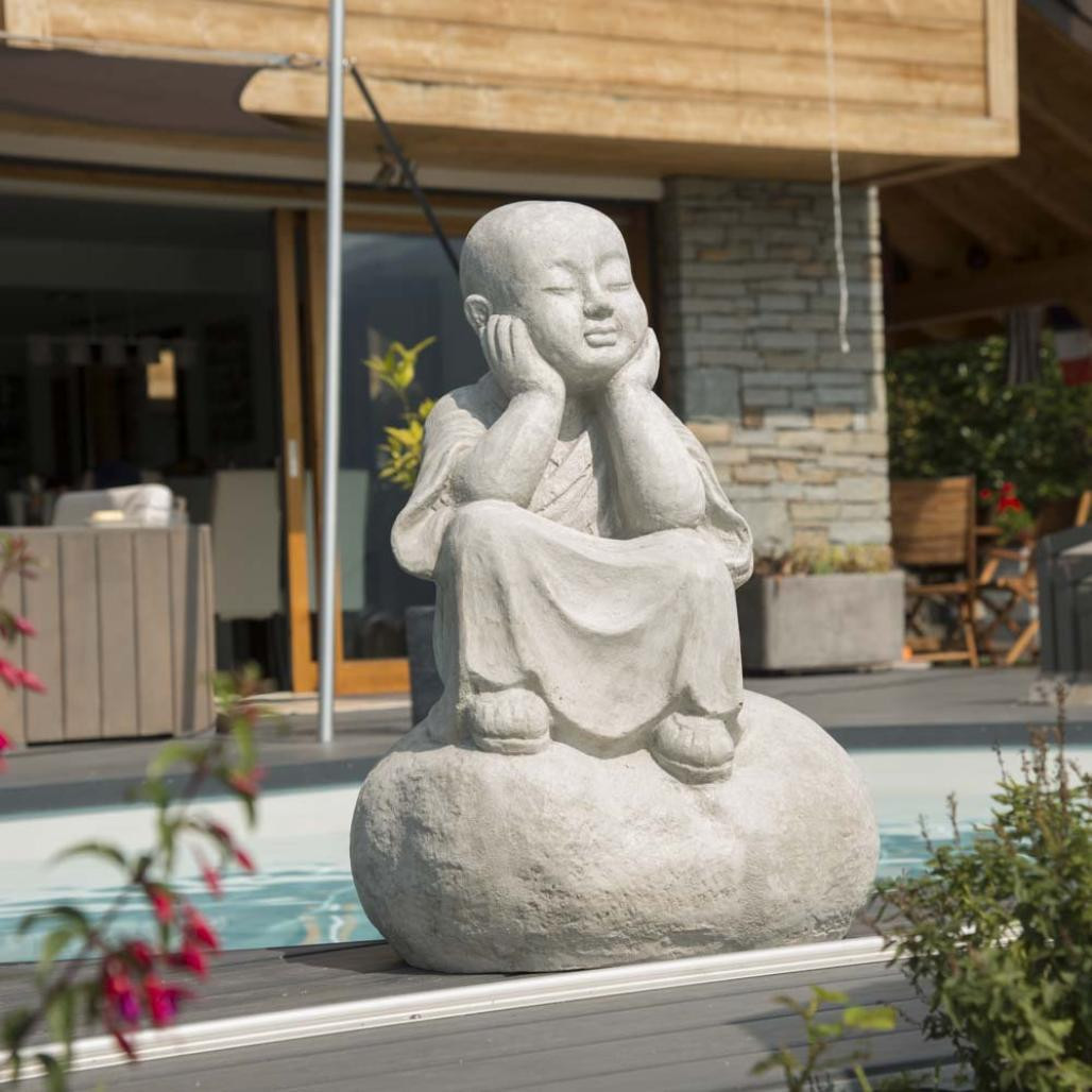 Estatua monje shaolà­n pensativo gris claro 80 cm
