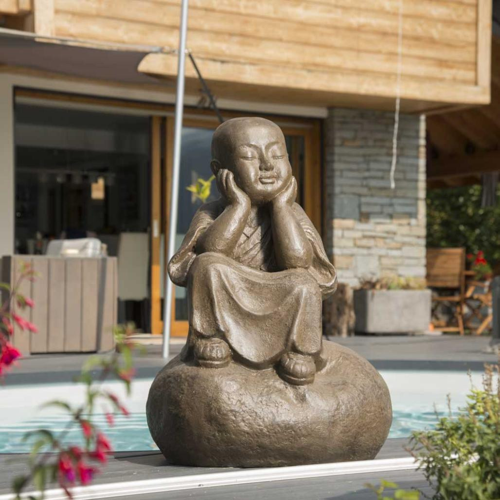 Estatua monje shaolà­n pensativo pàtina marrón envejecida 80 cm