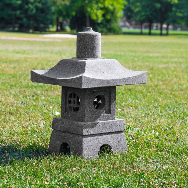 Linterna de jardàn japonés de piedra de lava 55 cm