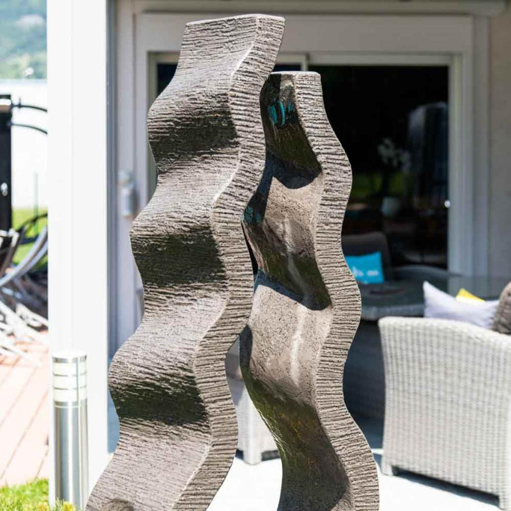 Fuente de jardà­n llama 160 cm