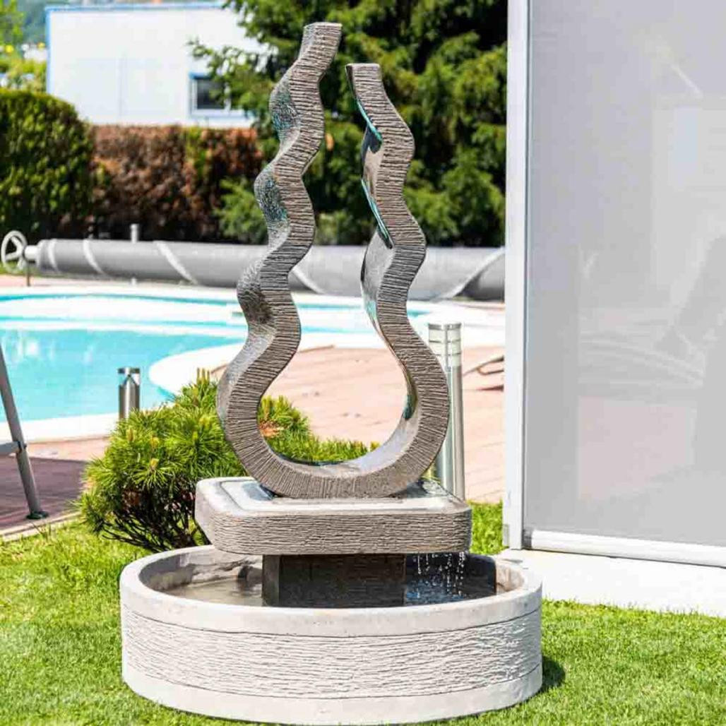 Fuente de jardà­n llama 160 cm