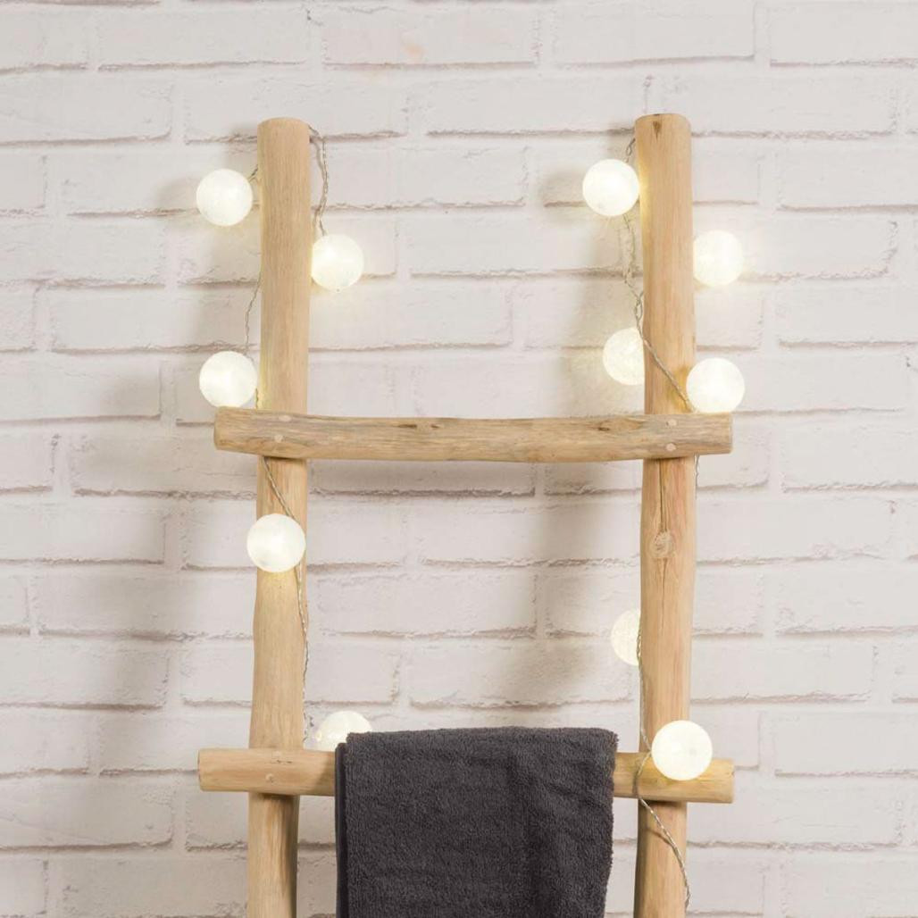 Escalera de teca lodge