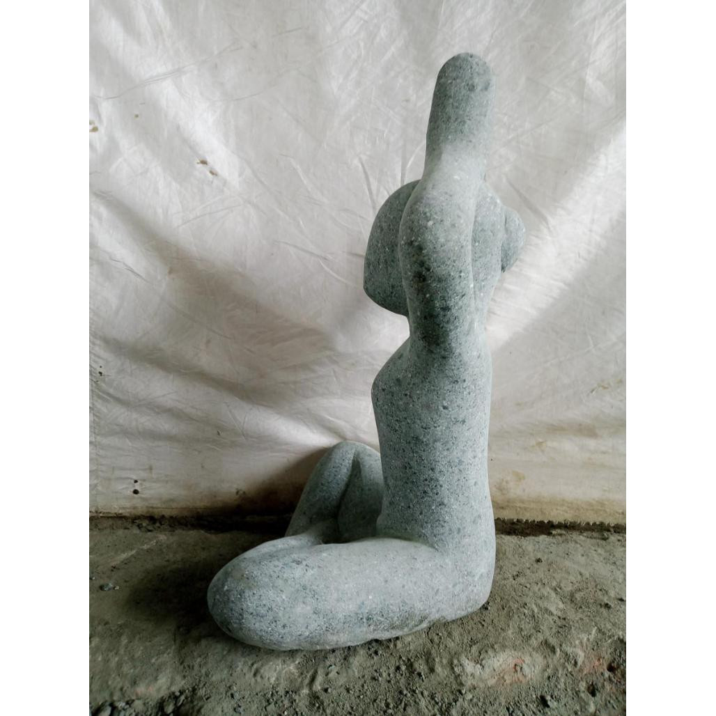 Estatua diseà±o de piedra volcanica yoga 50 cm Estatua diseà±o de piedra volcanica yoga 50 cm
