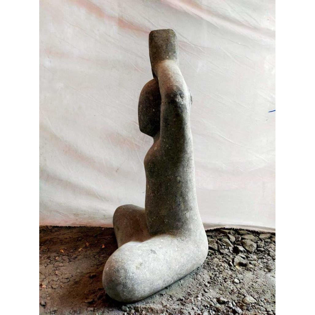 Estatua de piedra volcànica diseà±o mujer posición yoga 75 cm Estatua de piedra volcànica diseà±o mujer posición yoga 75 cm