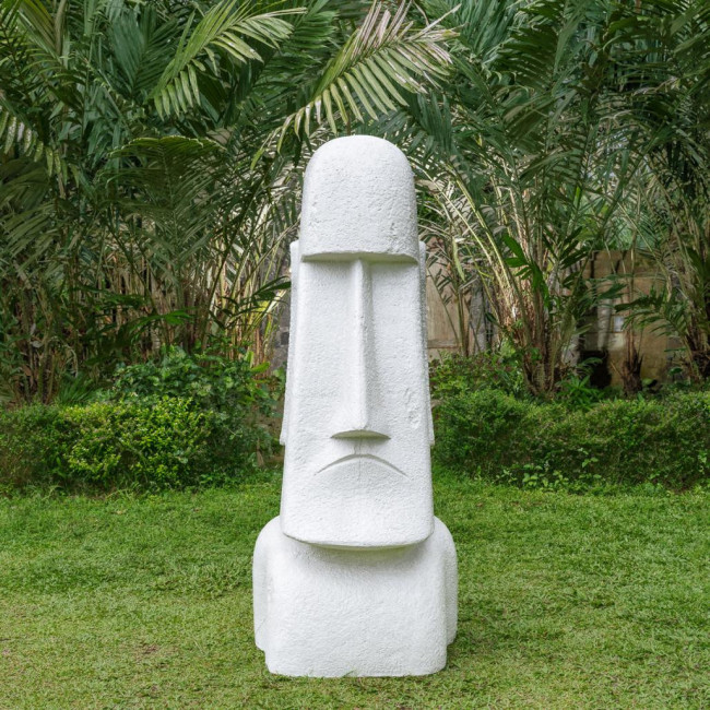 Estatua gigante del jardà­n moai de la isla de pascua 1m50