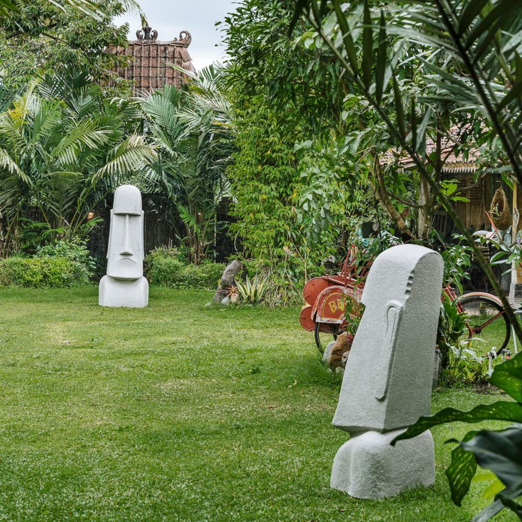 Estatua gigante de jardàn moai de isla de pascua en fibrocemento 2m Estatua gigante de jardàn moai de isla de pascua en fibrocemento 2m
