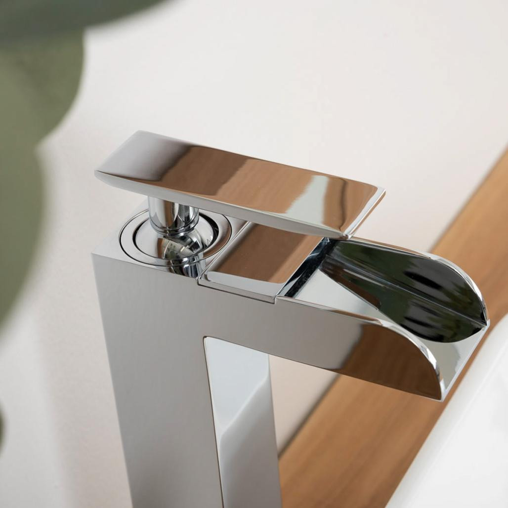 Grifo tipo cascada para lavabo Shannon cromado Grifo tipo cascada para lavabo Shannon cromado