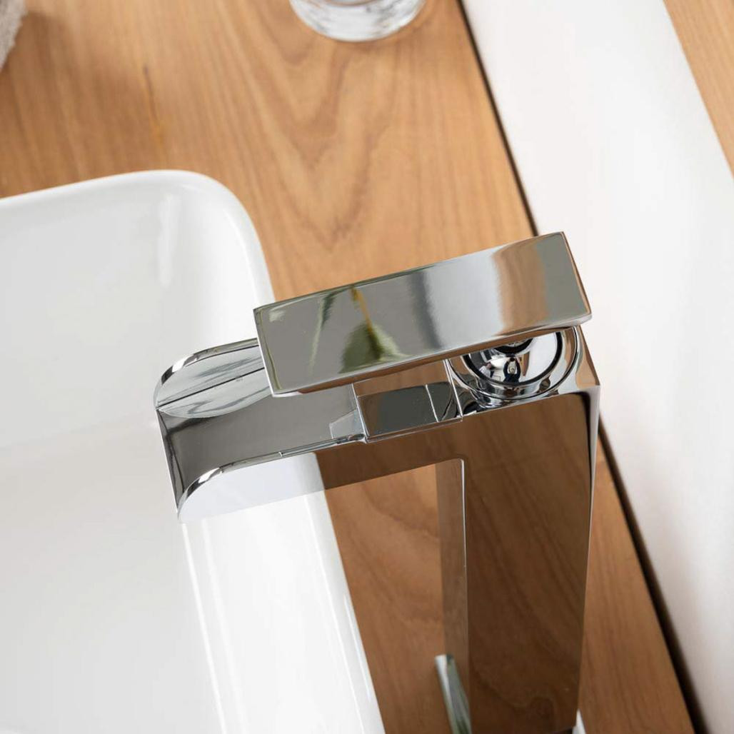 Grifo tipo cascada para lavabo Shannon cromado Grifo tipo cascada para lavabo Shannon cromado