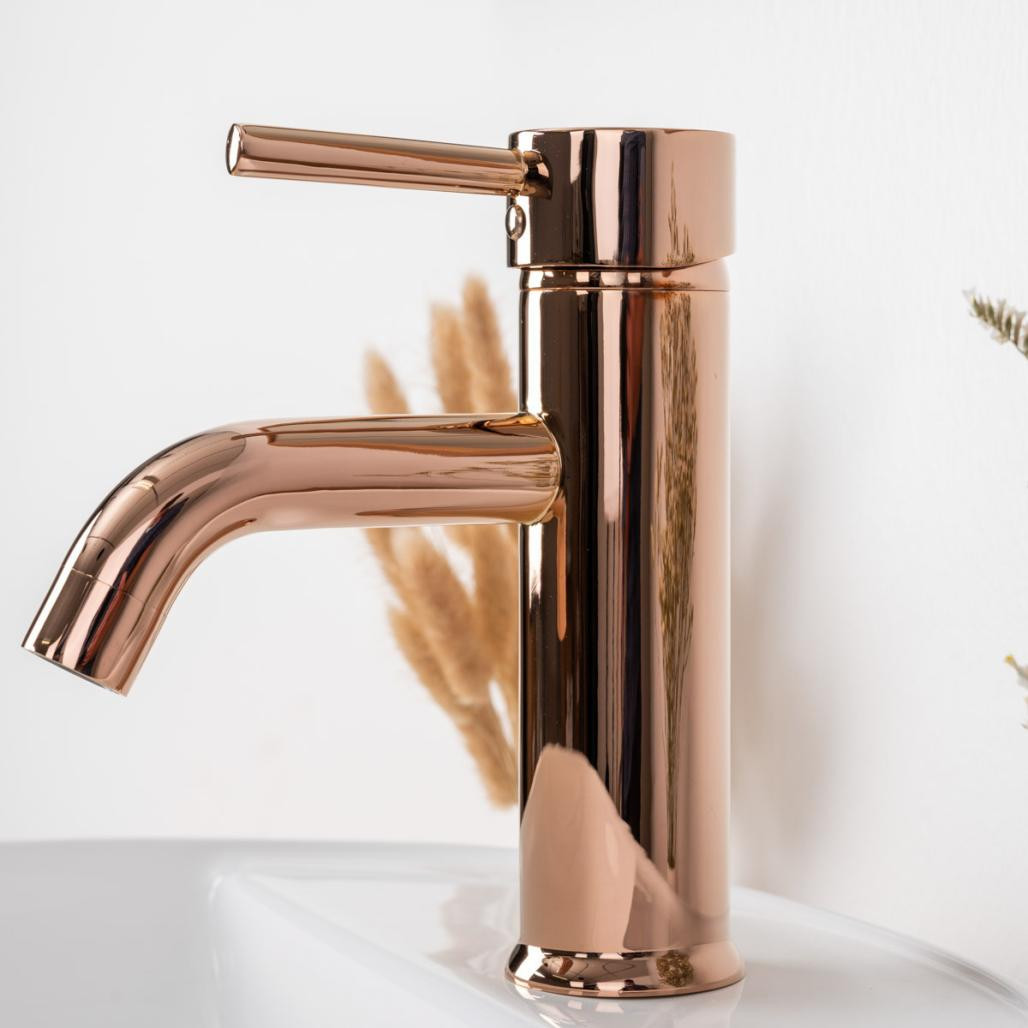 Grifo para cuarto de baño moderno Narva oro roso