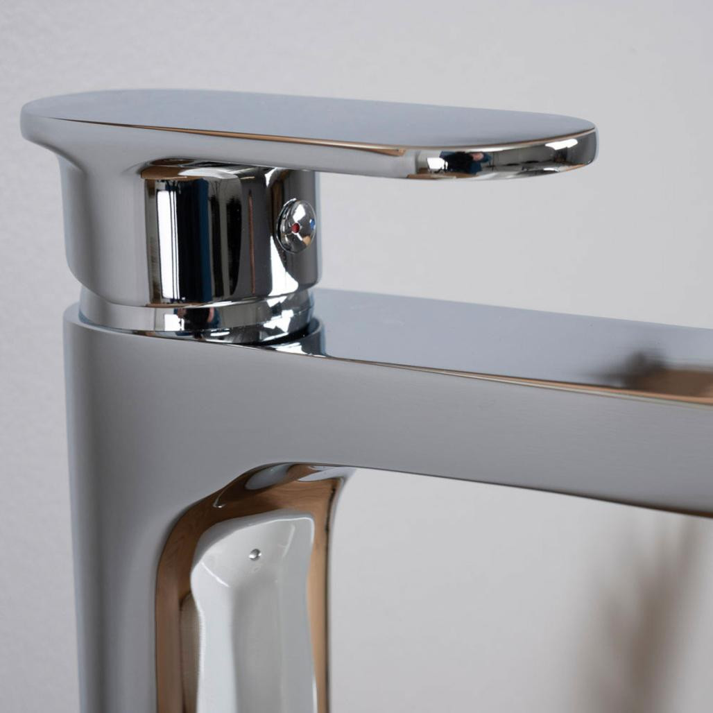 Grifo alto monomando Arno cromado