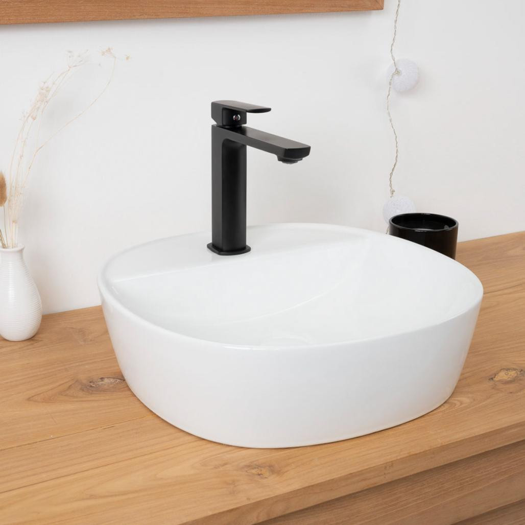 Lavabo sobre encimera de cerámica con repisa Bahia 41cm