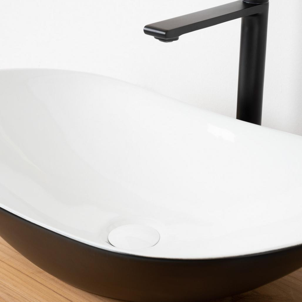 Lavabo de cerámica blanco y negro Jaxon 60cm Lavabo de cerámica blanco y negro Jaxon 60cm