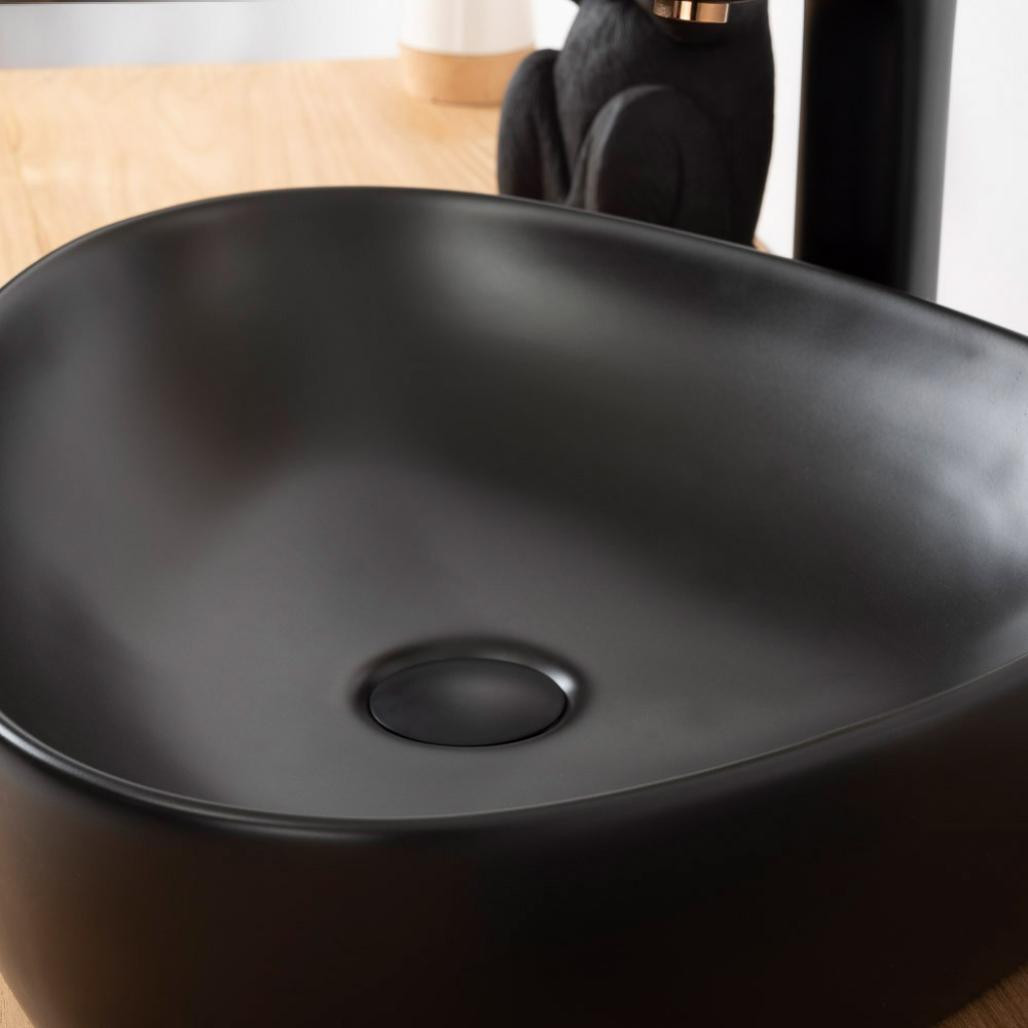 Lavabo de cerámica negra Tanga 50cm.