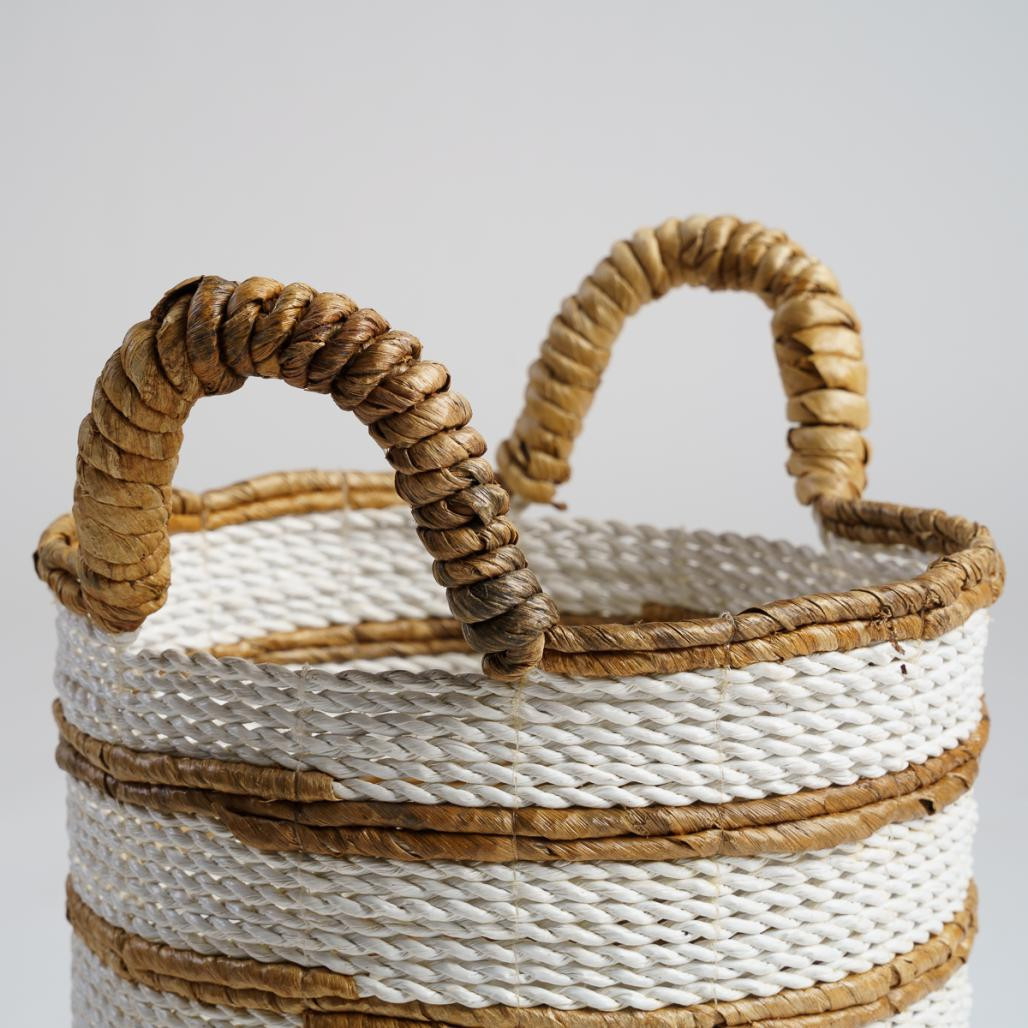 Cesta de fibra vegetal crudo y marrón S Sethi