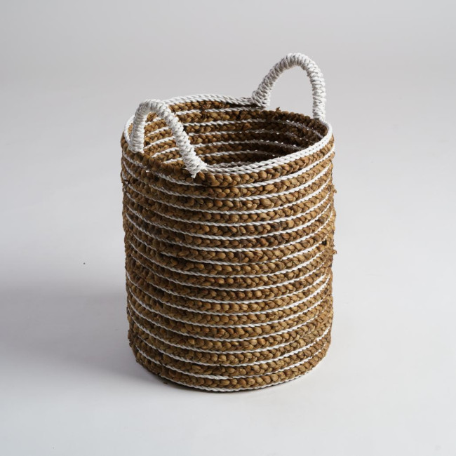 Cesta trenzada en jacinto de agua M Vito