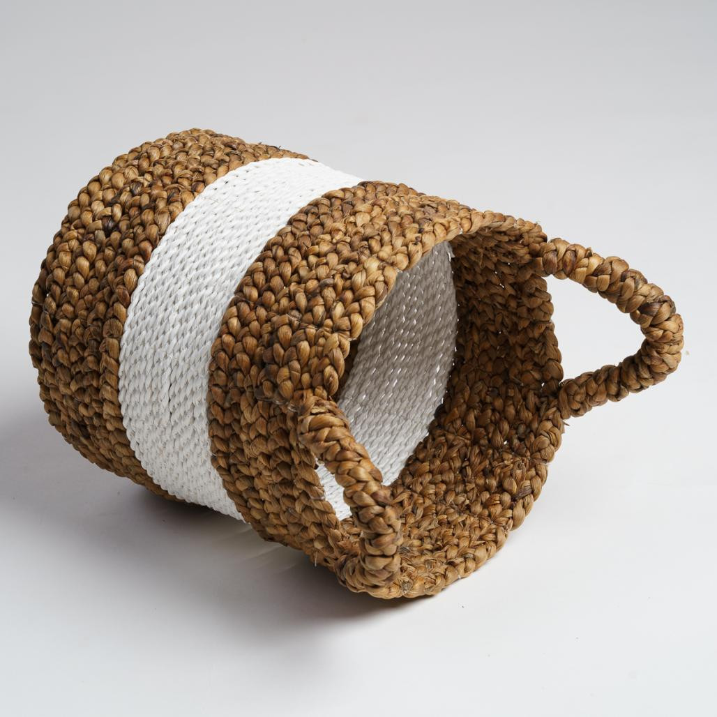 Cesta trenzada en jacinto de agua S Vito