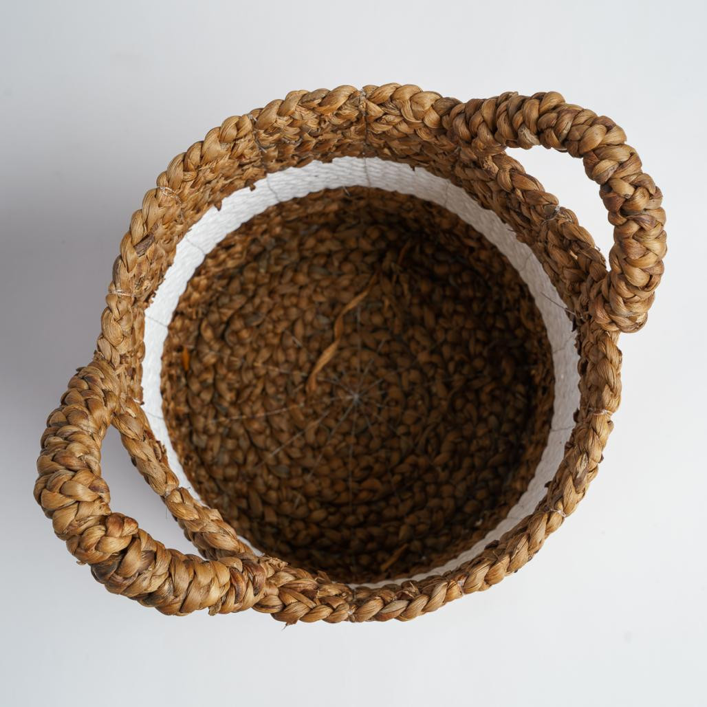 Cesta trenzada en jacinto de agua S Vito