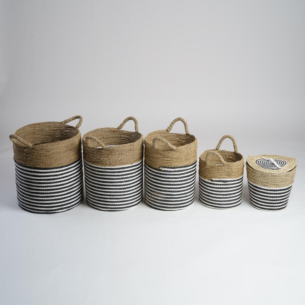 Cesta en junco de mar blanco y negro L Pika Cesta en junco de mar blanco y negro L Pika