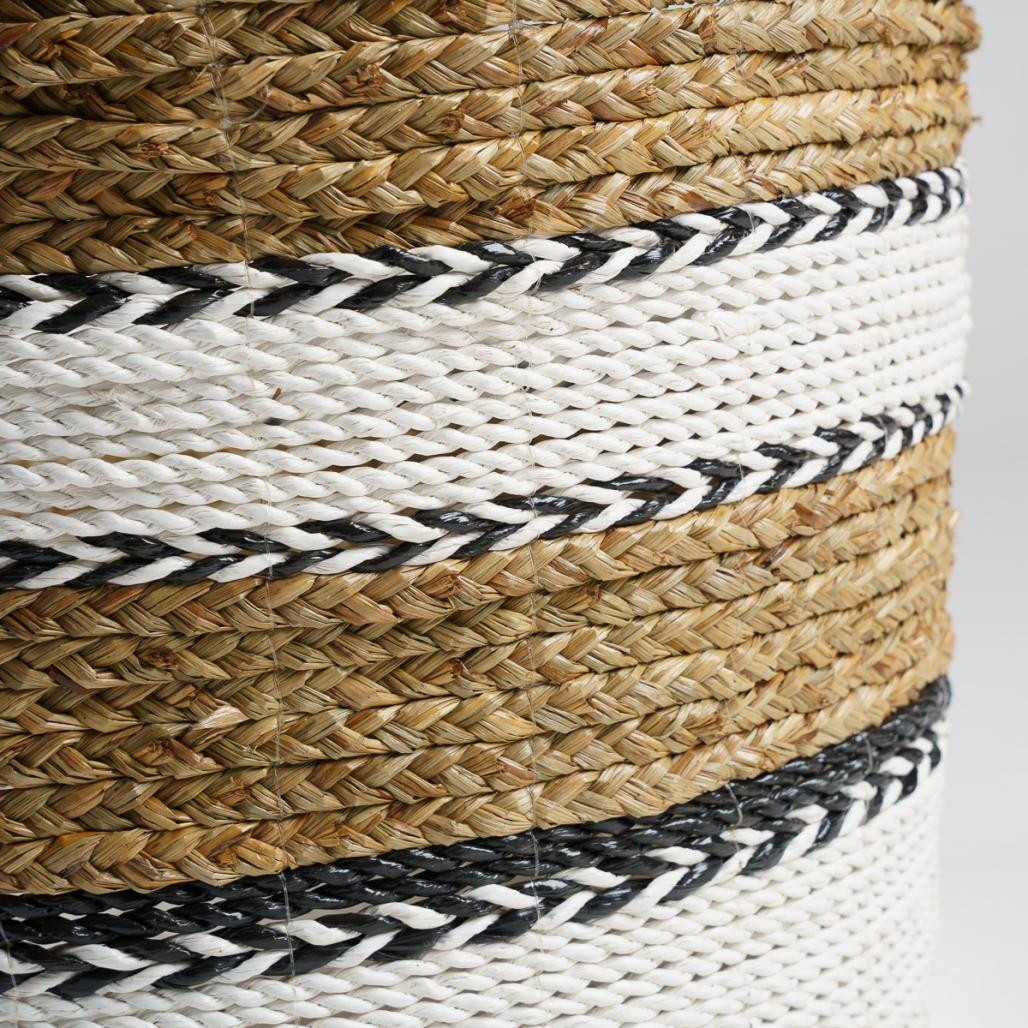 Cesta trenzada en jacinto de agua L Cassi