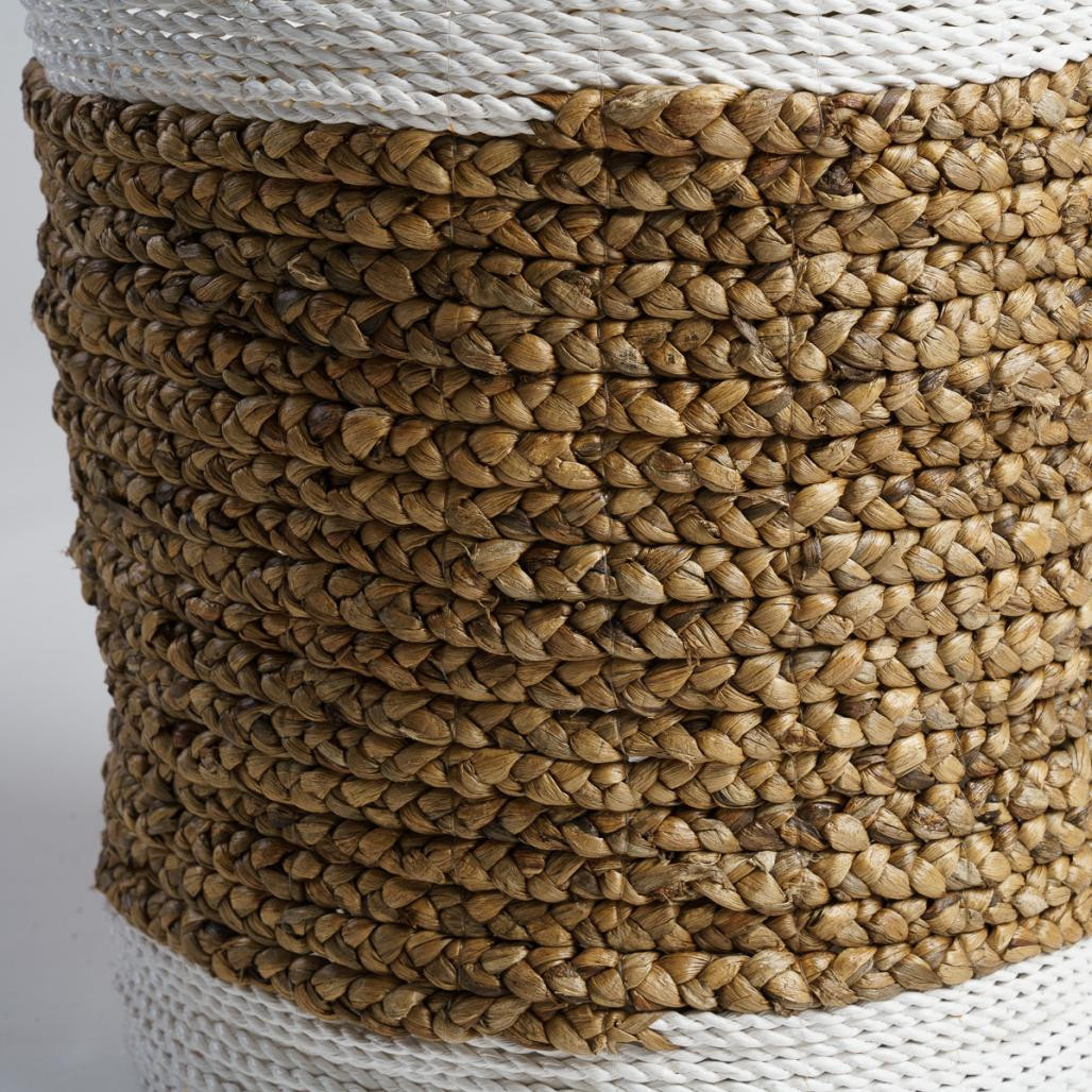 Cesta trenzada en jacinto de agua crudo y marrón L Mizu Cesta trenzada en jacinto de agua crudo y marrón L Mizu