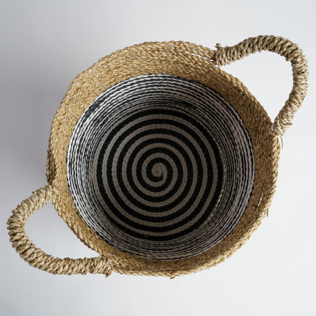Cesta en junco de mar blanco y negro M Pika