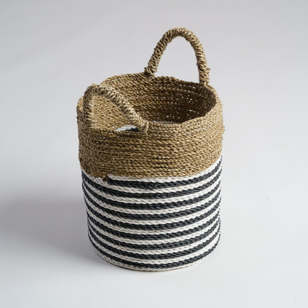 Cesta en junco de mar blanco y negro S Pika Cesta en junco de mar blanco y negro S Pika