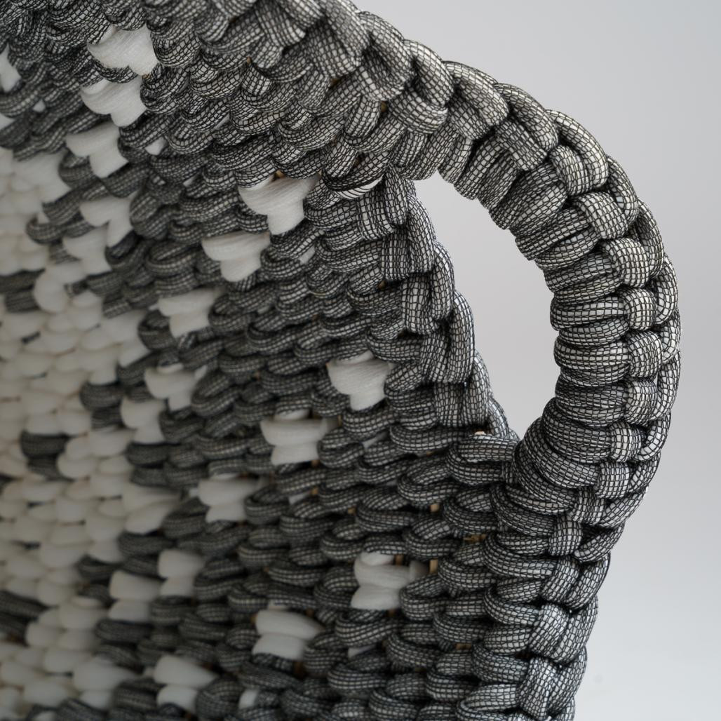 Gran cesta de cuerda gris y blanco M Elly