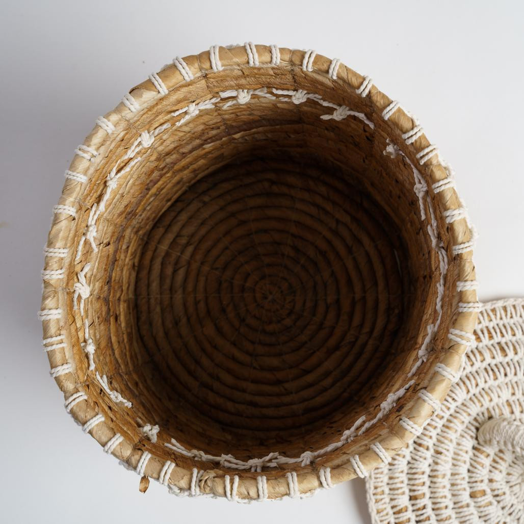 Cesta trenzada con tapa H.35 cm Major
