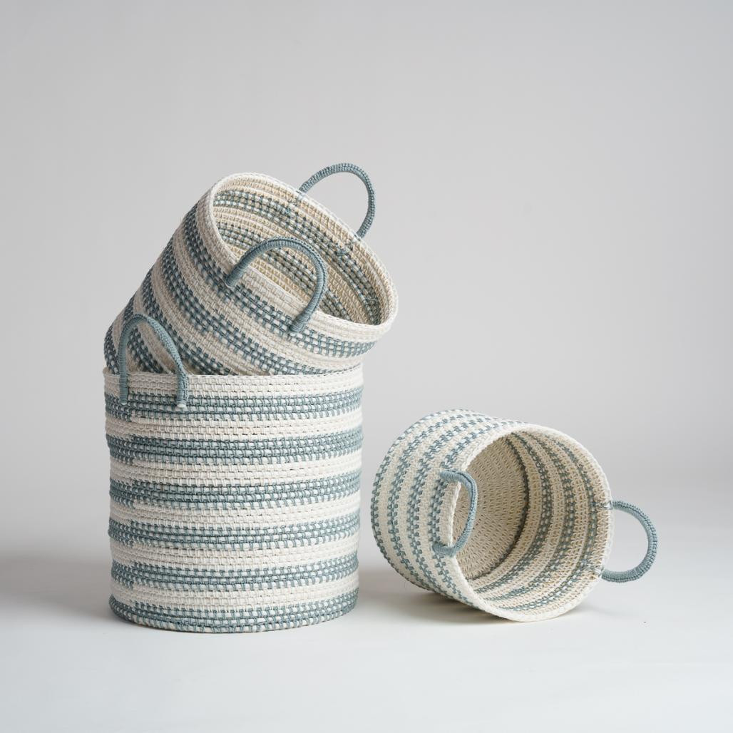 Lot de 3 paniers de rangement en corde gris et écru Guapa Lot de 3 paniers de rangement en corde gris et écru Guapa