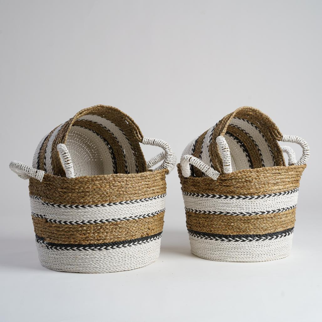 2 paniers tressés en jacinthe d'eau XL-M Cassi 2 paniers tressés en jacinthe d'eau XL-M Cassi