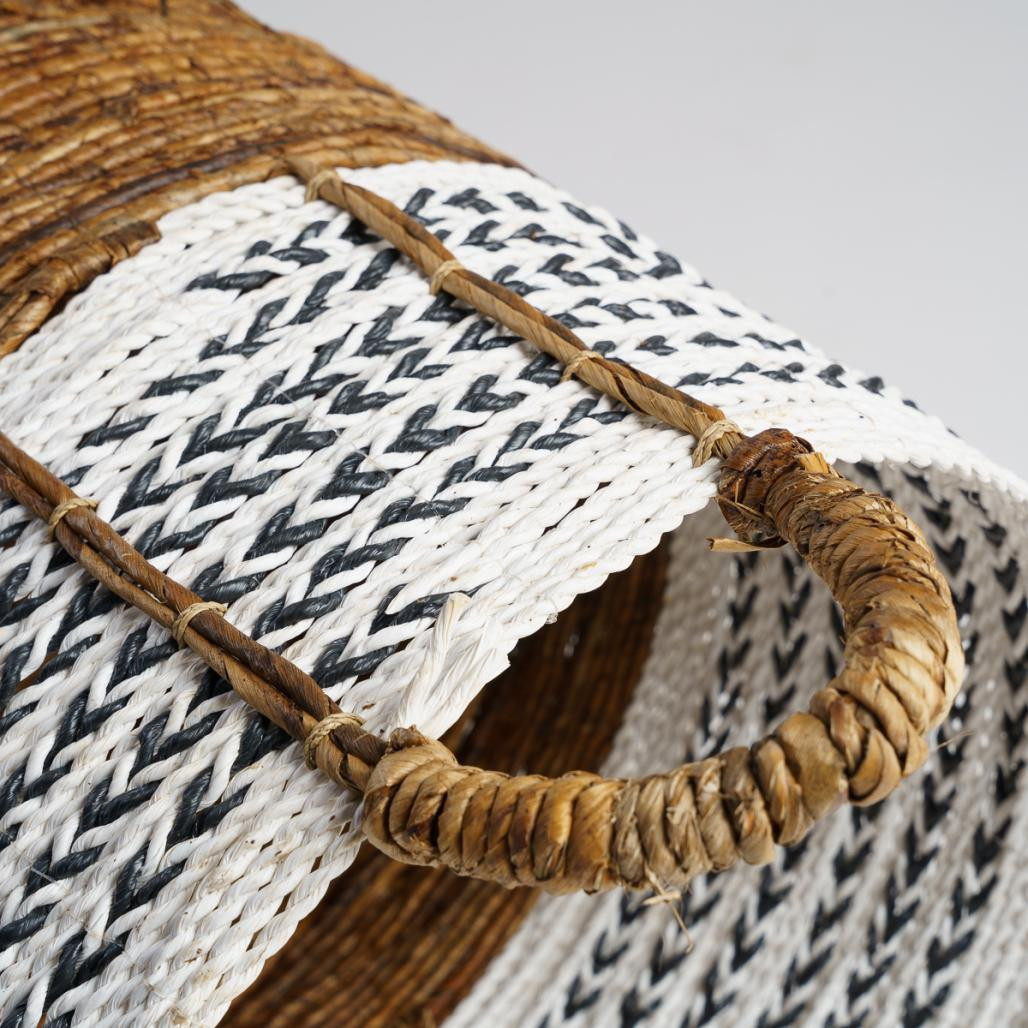 2 paniers avec poignée en fibre végétale XL-M Sookie 2 paniers avec poignée en fibre végétale XL-M Sookie